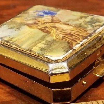 LOT #668: Vintage Pill Box w/ Victorian Theme