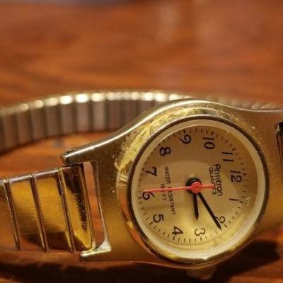 LOT #669: Vintage ARMITRON Women's Dress Watch in Original Box - Needs Battery