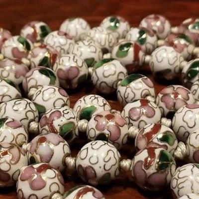 LOT #670: Vintage Japanese Cloisonne Beads
