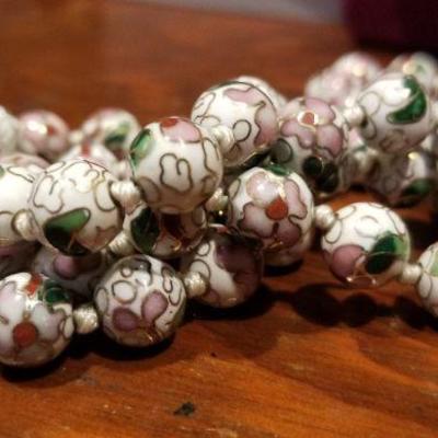 LOT #670: Vintage Japanese Cloisonne Beads