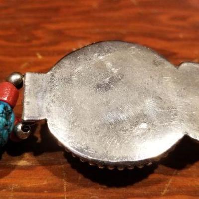 LOT #672: Costume Jewelry Necklace w/ Trinket Box Medallion