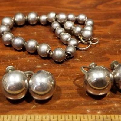 LOT #676: Sterling Silver Earrings and Bracelet?