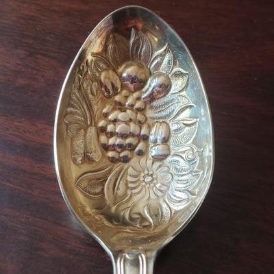 Lot 680: E.P.S. Respouce Berry Spoon