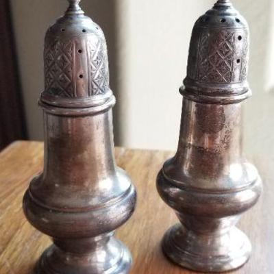 LOT #686: Vintage Sterling Silver 925 Salt and Pepper Shakers 