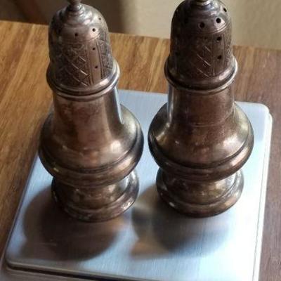 LOT #686: Vintage Sterling Silver 925 Salt and Pepper Shakers 