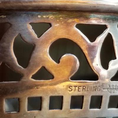 LOT #692: Vintage Sterling Silver 925 Lattice Style Bowl w/ Glass Insert (crack in glass as shown)