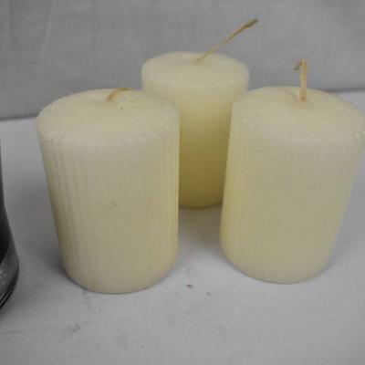 5 Candles: Red Holly Berry, Evergreen, & 3 Vanilla - New