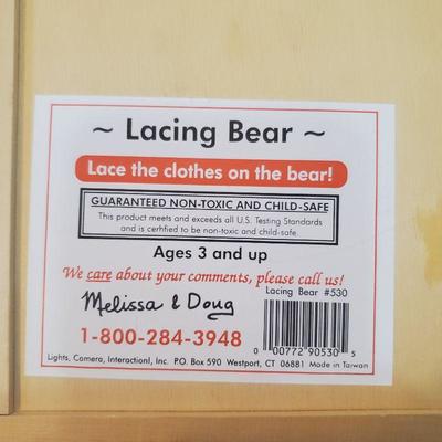 MELISSA & DOUG LACING BEAR 