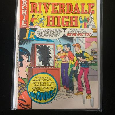 Lot: 31 Archie Series Comics: No. 38  AUG