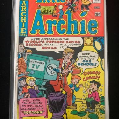 Lot: 45 Archie Series Comics: No. 106  MAY