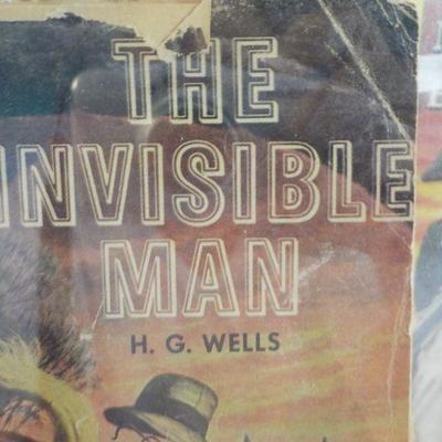 " Classic Illustrations (2) The Invisible Man and Mutiny on the Bounty.
