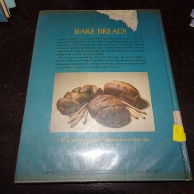 1976 Bake Bread by Hannah Soloman 