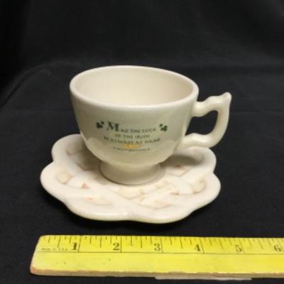 Pair of Tea Cups with Saucers