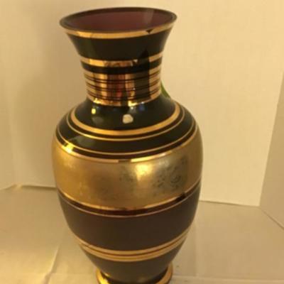 LOT # 417 Antique Czechoslovakia Amethyst Gold Vase 