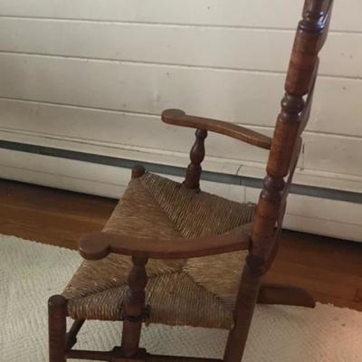 LOT # 419 Antique Early New England Rush Seat Rocking Chair 