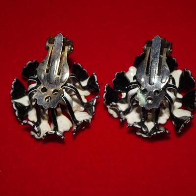 Mid Century Hand Painted Black & White Flower Clip On Earrings, WOW!
