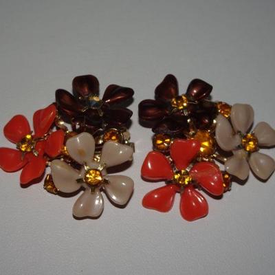 Halloween Fall Colored Rhinestone Flower Bouquet Clip Earrings, Mid-Century Fashion 