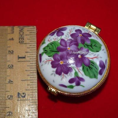 Dainty Trinket Porcelain Trinket Box, Violet Flowers, Gold Tone