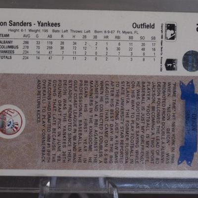 Deion Sanders  1990 Base Ball Card  111