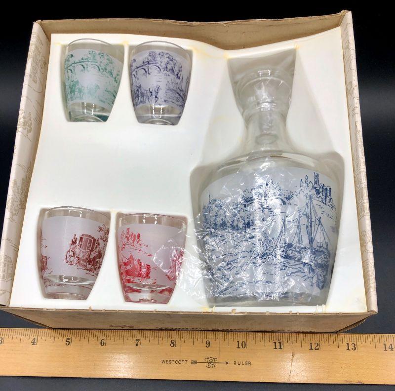 Vintage Verrerie D Arques France Decanter Set Estatesales Org Vintage Verrerie D Arques France Decanter Set Estatesales Org