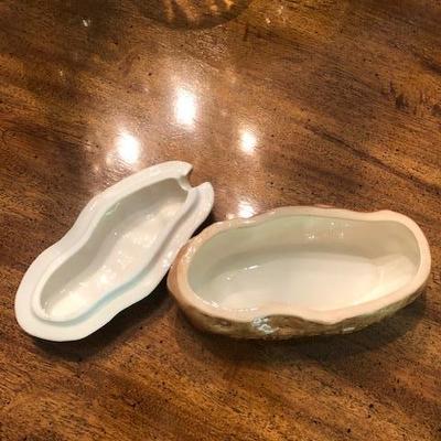 Butter/sour cream server