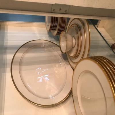 Lenox Tuxedo china, white w/ gold trim