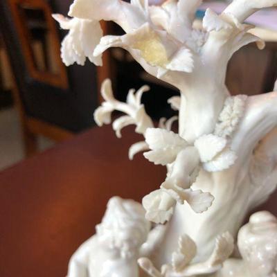 Beautiful Nymphenburg White Porcelain China Cherubs Around Tree