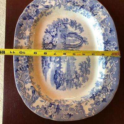 Beautiful Antiquarian Blue and White Porcelain Platter