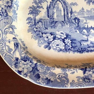 Beautiful Antiquarian Blue and White Porcelain Platter