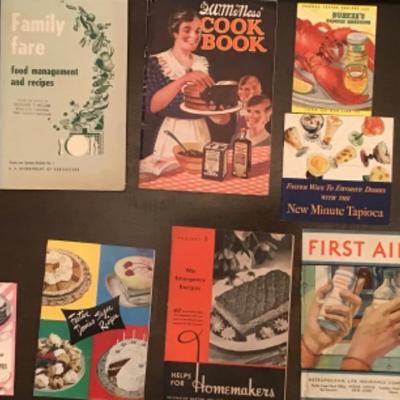 LOT # 539 Antique Kitchen Cooking Pamphlets / Advertising 