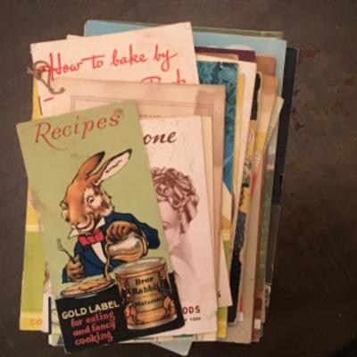 LOT # 540 Lot of Antique Kitchen Pamphlets 
