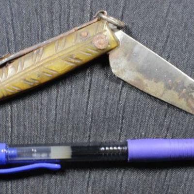 LOT#42: Assorted Vintage Knife Lot