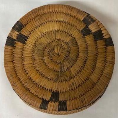 LOT#69: Papago Style Native American Basket