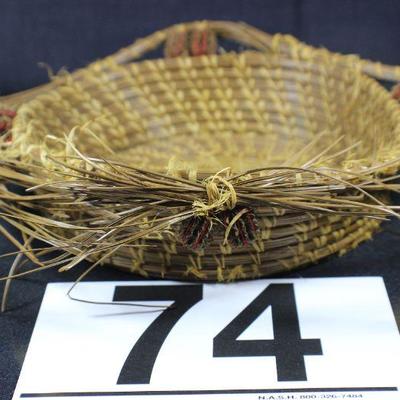 LOT#74: Vintage Pine Needle Basket