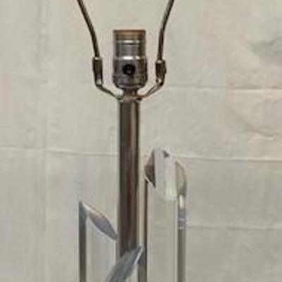 LOT#77: Astrolite Products Lucite Lamp