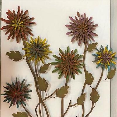LOT#87: Metal Mid-Century Style Wall Hanging with Flowers