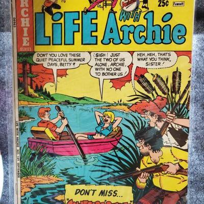 Lot: 76 Archie Series Comics: No. 149 SEPT