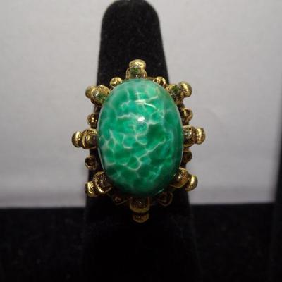 Emerald Green Gold Tone Adjustable Ring 