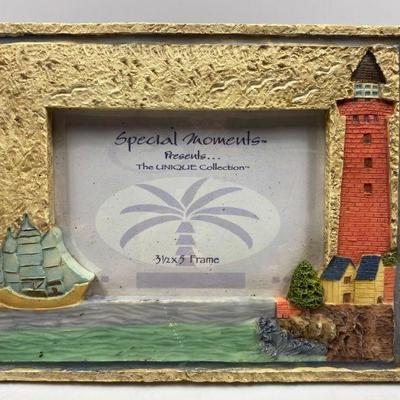 Special Moments Lighthouse & Boat 3-1/2" x 5" picture frame