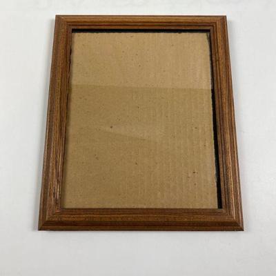 WOODEN PICTURE FRAME 8x10