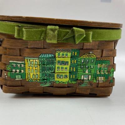 VINTAGE CARO NAN STYLE HANDMADE BASKET