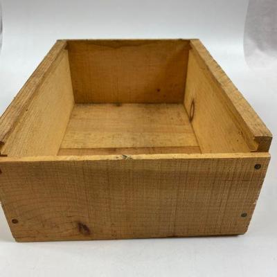 WOODEN STORAGE BOX