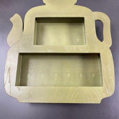GREEN TEAPOT SHAPED SHELF