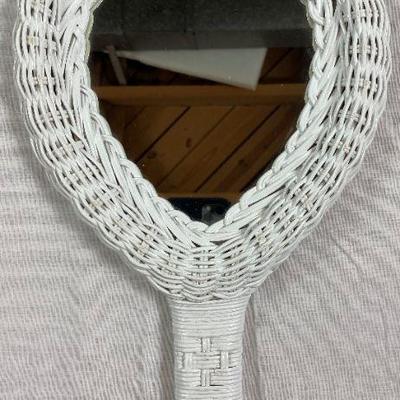 HANDHELD WICKER MIRROR