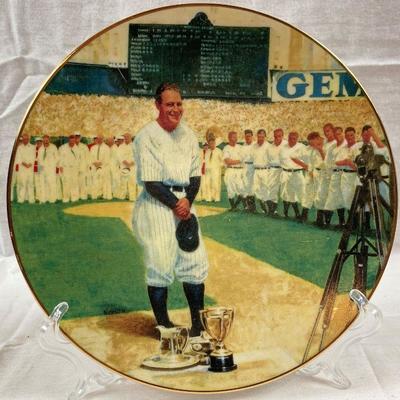 "LOU GEHRIG: THE LUCKIEST MAN" COLLECTOR PLATE