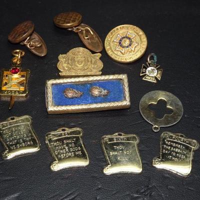 Misc. Gold Tone Charms, Fraternal Pins, Cuff Links Lot 20