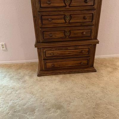 Chester Drawers
