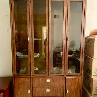 #6  VINTAGE DREXEL LIGHTED CHINA CABINET 4 GLASS DOORS CLEAN LINES 
