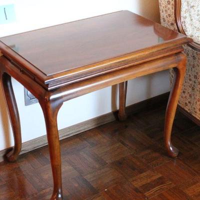 Lot 1 Vintage Solid Wood Side Table (1)