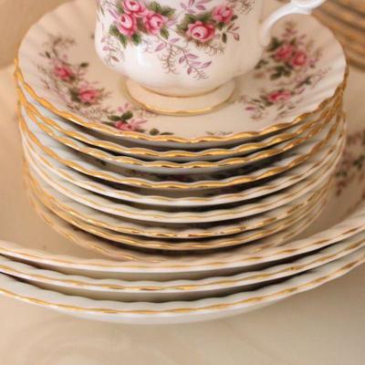 Lot 60 Lavender Rose Royal Albert Bone China Set